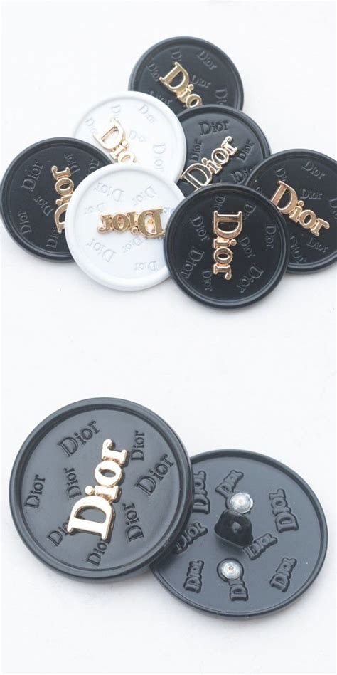 Dior buttons black and white